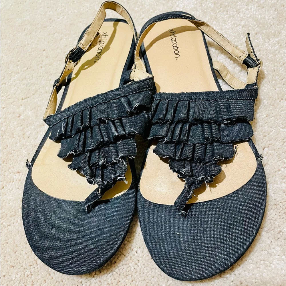 TRENDY Denim Ruffled Sandals Size 7 - Picture 2 of 4